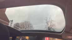 Nissan Qashqai 1.2 DiG-T N-Connecta 5dr Petrol Hatchback